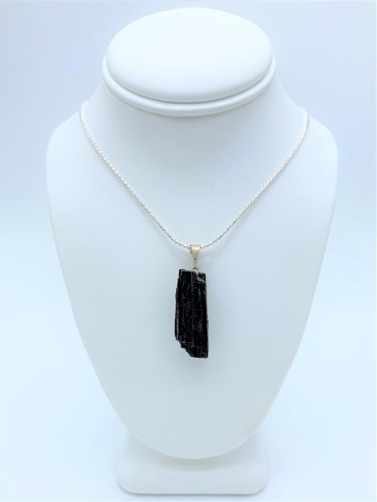 Black Tourmaline and Sterling Silver necklace